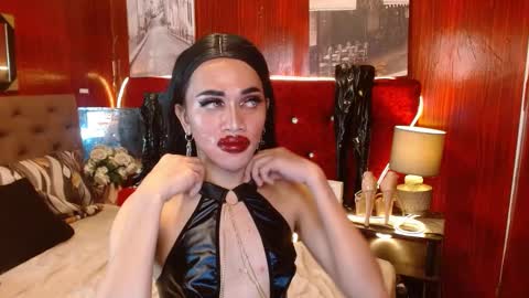 KENDALL online show from 12.11.24