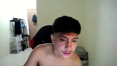 Snapshot of urcuteguy_jhonx chatting on 01.05.26 Dannie online show from 01.05.26