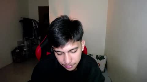 Snapshot of urcuteguy_jhonx chatting on 01.10.26 Dannie online show from 01.10.26