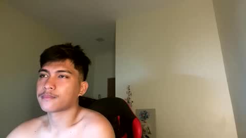 Snapshot of urcuteguy_jhonx chatting on 02.03.26 Dannie online show from 02.03.26