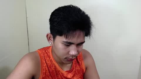 Snapshot of urcutie_asianboy chatting on 10.14.25 KEN online show from 10.14.25