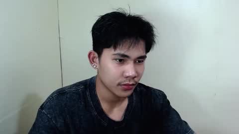 Snapshot of urcutie_asianboy chatting on 10.15.25 KEN online show from 10.15.25