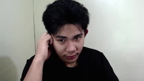 Snapshot of urcutie_asianboy chatting on 10.19.25 KEN online show from 10.19.25