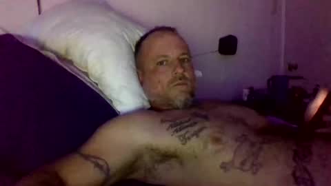 urdaddy875867 online show from 01.21.25