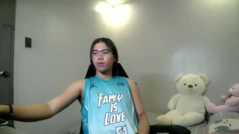 Snapshot of urfuckinghighness chatting on 03.05.26 ask me online show from 03.05.26