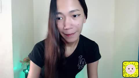 urhot_athena online show from 10.17.25