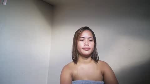 Snapshot of urhot_celestexx chatting on 12.05.25 Celestine online show from 12.05.25