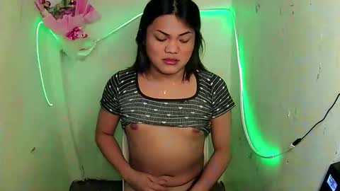 urhottie_bella online show from 10.15.25