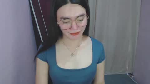 Katey online show from 04.10.26