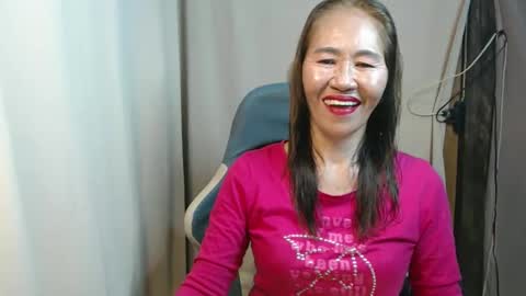 urhotvivian11 online show from 02.17.26