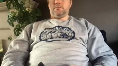 Hung Daddy online show from 11.26.25