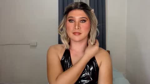 Zoe online show from 12.20.24