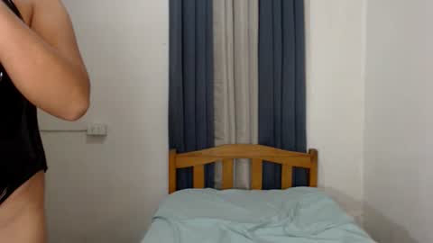 Zoe online show from 12.20.24