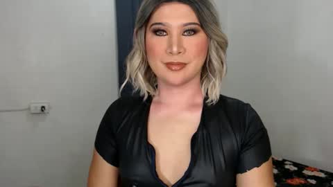 Zoe online show from 01.05.25