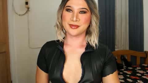 Zoe online show from 01.08.25