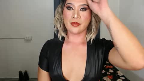 Zoe online show from 01.17.25