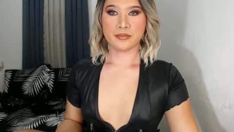 Zoe online show from 01.18.25