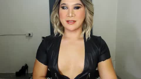 Zoe online show from 02.13.25