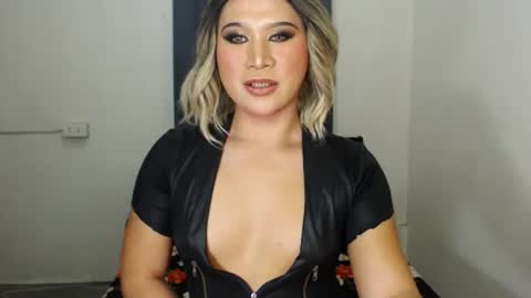 Zoe online show from 02.21.25