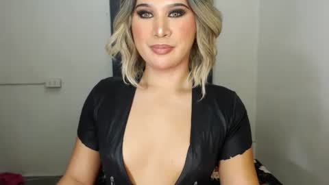 Zoe online show from 02.22.25