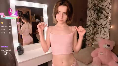 Shayna online show from 10.20.25