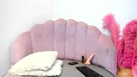 Love online show from 12.13.24