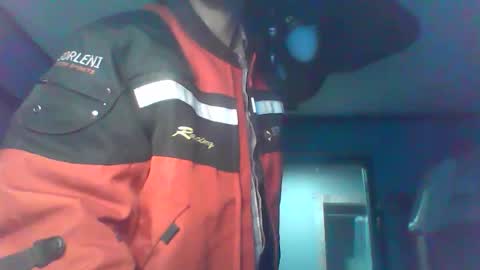 Snapshot of urls2025 chatting on 11.28.25 urls2025 online show from 11.28.25