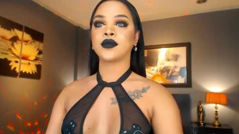 UrMajestyTyra online show from 04.27.26