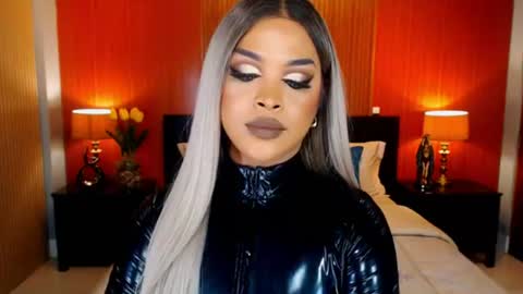 UrMajestyTyra online show from 07.23.26