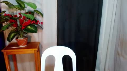 Snapshot of urpinay_girl01 chatting on 08.09.26 Ms Ayesha online show from 08.09.26