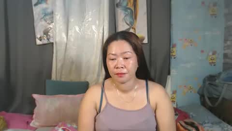 urpinay_singlemother online show from 06.05.26