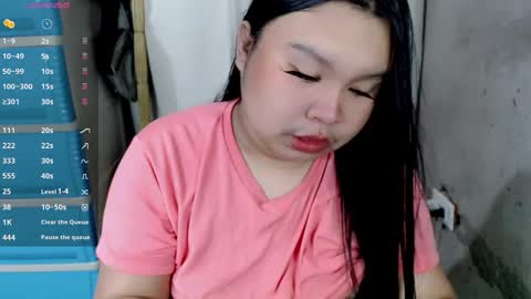 Snapshot of urpinayslutxxx chatting on 02.17.25 Jane online show from 02.17.25