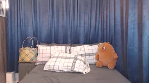 Mel online show from 01.11.25