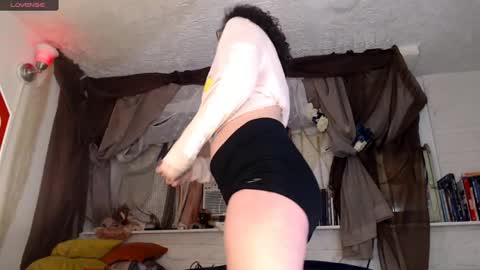 Maxi Mills . My Orgasm is in your hands Private is Open online show from 05.15.26