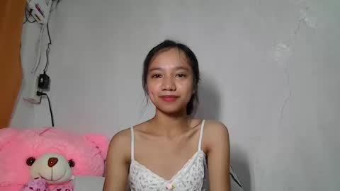 Snapshot of urshamegirl4you chatting on 02.06.26 Your LUNA online show from 02.06.26