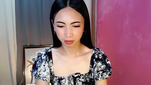 Snapshot of ursluttysofia chatting on 12.05.25 Sofia online show from 12.05.25