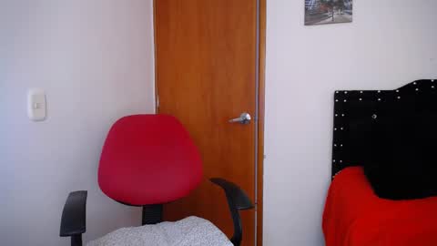 Snapshot of ursulawhite69 chatting on 02.20.25 Eveling Blanco online show from 02.20.25
