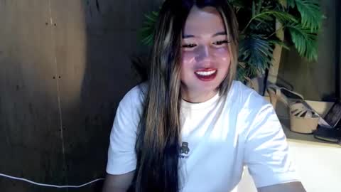          online show from 03.10.25