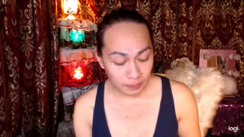 Snapshot of urtimelessbeauty chatting on 06.21.26 Merca online show from 06.21.26