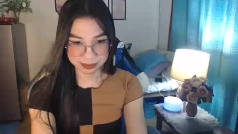 Ashley Kate Mateo Gray online show from 03.10.25