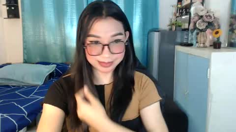 Snapshot of urwetasianprincessxx chatting on 07.09.26 Ashley Kate Mateo Gray online show from 07.09.26