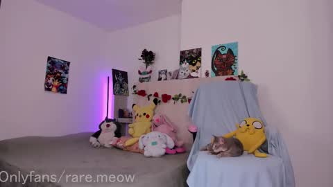 Snapshot of uryko_yor chatting on 11.26.25 online show from 11.26.25