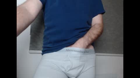 Snapshot of us5030 chatting on 10.05.25 US5030 online show from 10.05.25