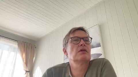 Snapshot of usablemale chatting on 01.02.25 P online show from 01.02.25