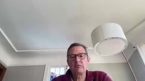 Snapshot of usablemale chatting on 10.17.25 P online show from 10.17.25