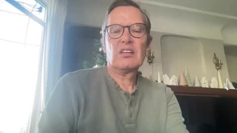 Snapshot of usablemale chatting on 12.03.25 P online show from 12.03.25