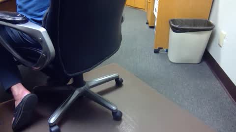 Snapshot of useemie chatting on 03.23.26 useemie online show from 03.23.26