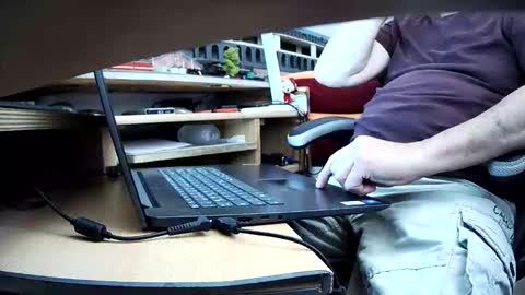 uwe1804 online show from 06.05.26