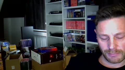 Snapshot of uwvvlvip chatting on 12.15.25 uwvvlvip online show from 12.15.25