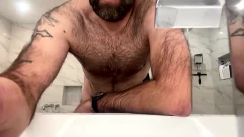 Snapshot of vaeeee358005 chatting on 01.12.26 vaeeee358005 online show from 01.12.26